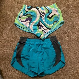 2 running shorts